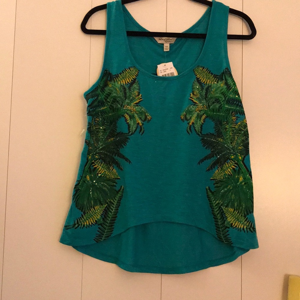 New Speechless Lots Of Love Metallic Palm Blouse